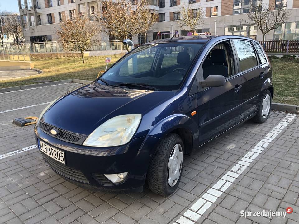Sprawny Ford Fiesta 14 Benzyna 2005r grafitowy lubelskie Lublin