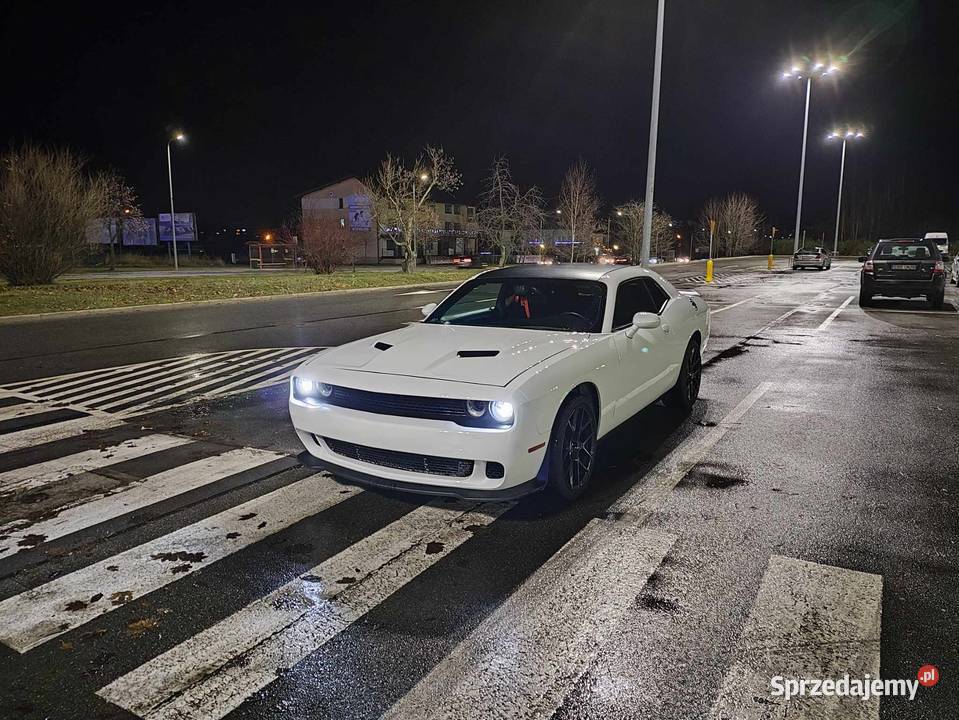 Dodge Challenger 57 HEMI Automat 2016 łódzkie Bełchatów