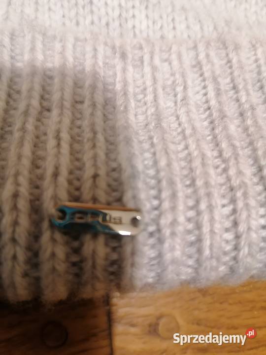 Czapka szara firma Opus Gdańsk