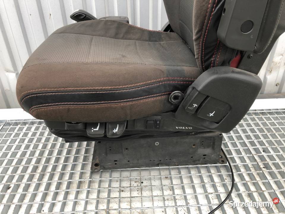 FOTEL LEWY PRZÓD VOLVO FH II Hatchback SIEDZENIE