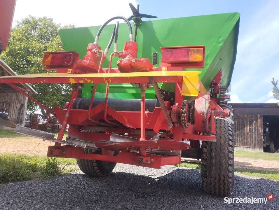 Rozsiewacz do wapna AGROMET BRZEG RCW Piast