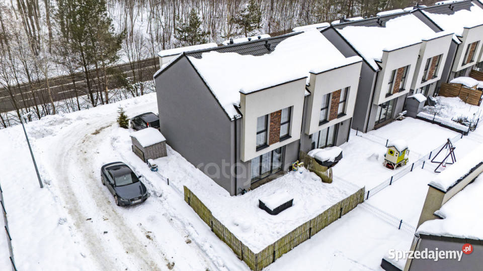 sprzedaży domu szeregowego 8759m2 Luzino