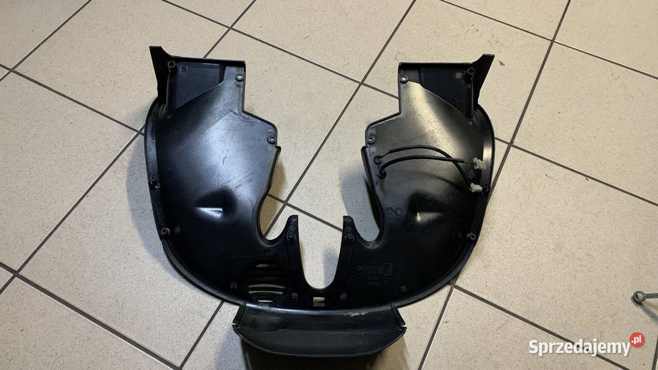 Wypełnienie nadkole kokpit Piaggio MP3 125 Brzeszcze