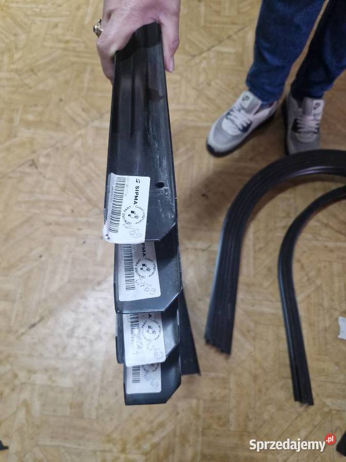 Osłona podbieracza środkowa Prasa Kostka Sipma Stoczek Łukowski