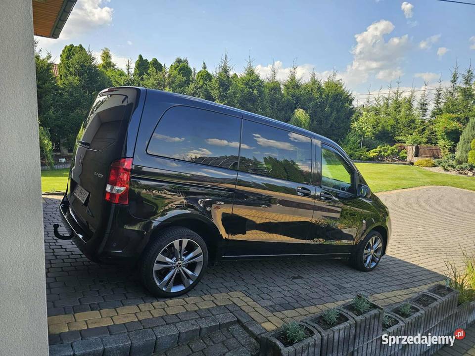 Mercedes Vito 22 Diesel 100 BEZWYPADKOWY Piękny