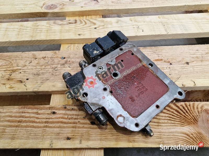 Zawór DeutzFahr Agrolux 475