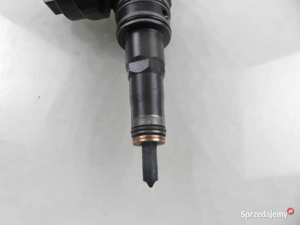 POMPOWTRYSKIWACZ AUDI A4 B5 19 TDI 038130073F
