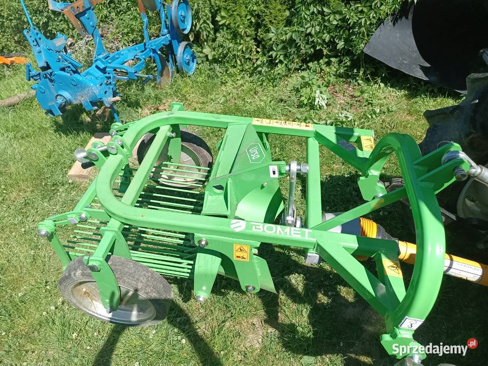 Kopaczka Ursa Z6551 wibracyjna Wrocanka