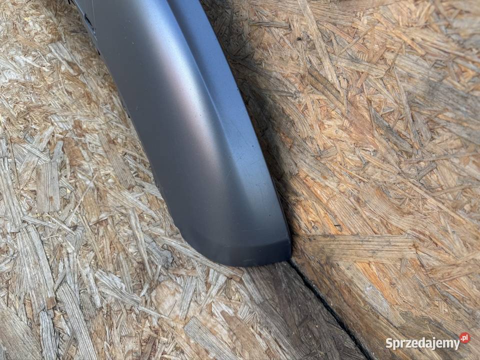 Spoiler dół zderzaka przód Audi q5 I 1 0812 8R0 osobowe sprzedam