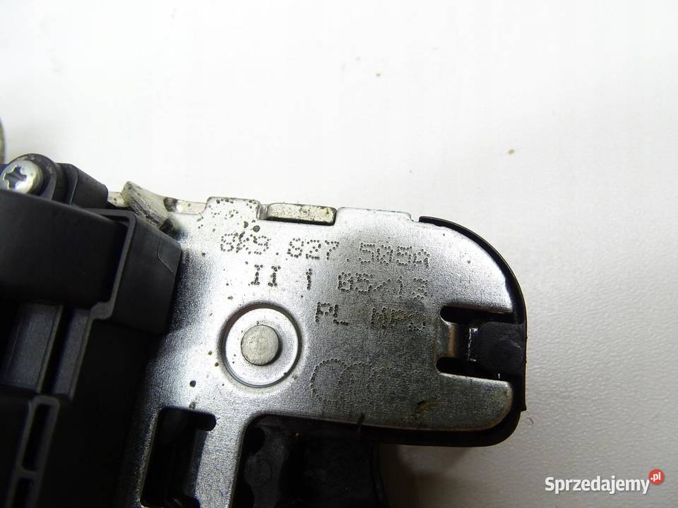 ZAMEK KLAPY BAGAŻNIKA TYŁ TYLNY AUDI A4 B8 A5 8T