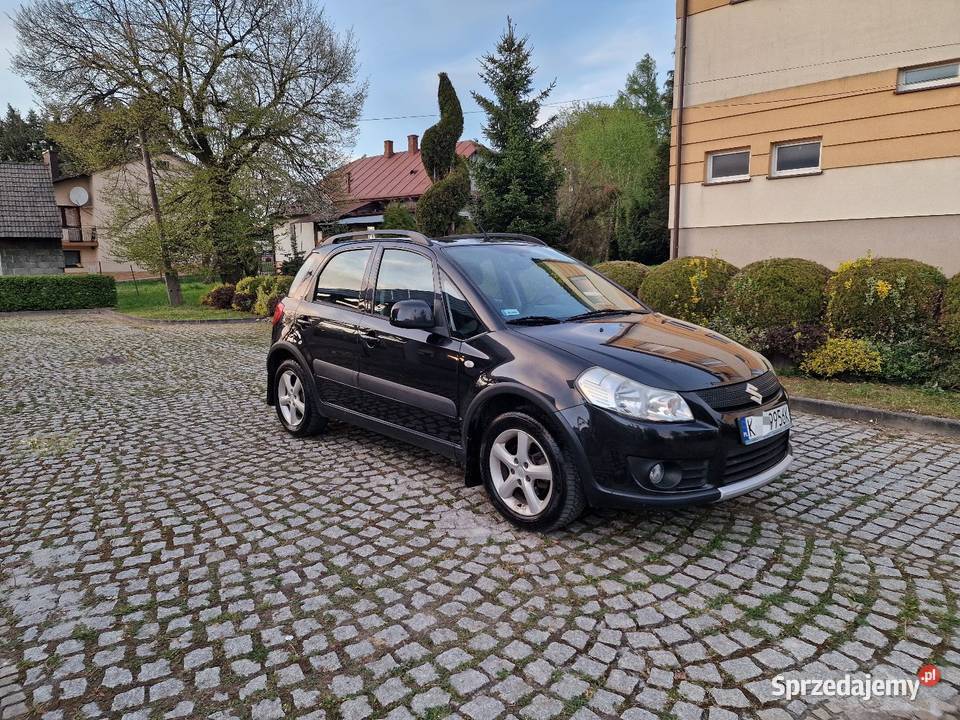 Suzuki SX4 16 DDIS Niski Przebieg Klimatyzacja elektryczne lusterka Ryglice