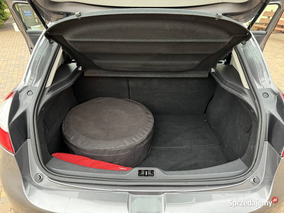 Renault Megane 3 16 benzyna 110 2011 r Lasocin sprzedam