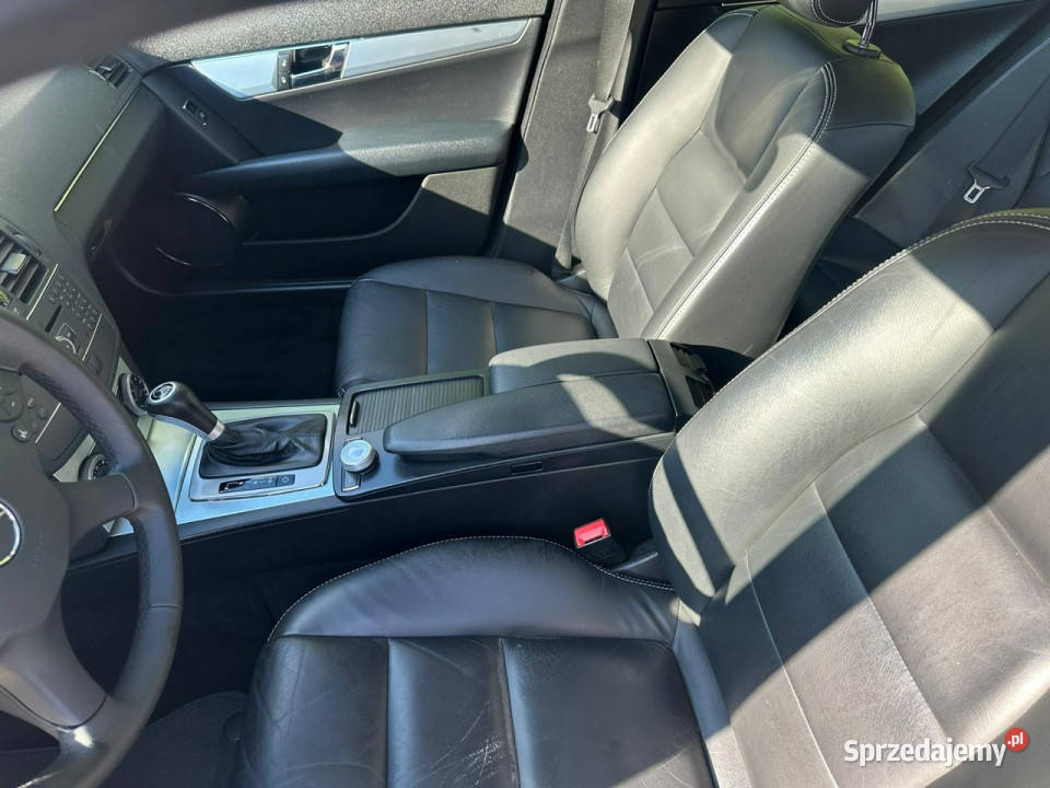 Mercedes C 180 NOWY ROZRZĄD zadbana 100 Poznań