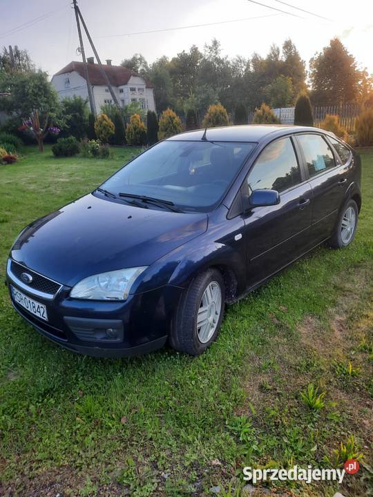 FORD Focus 16 Tdci granatowy