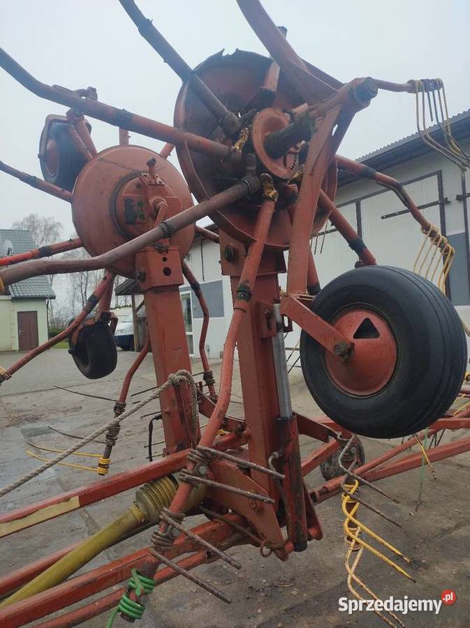 Zgrabiarka dwu karuzelowa Niemeyer es 620 sprzedam