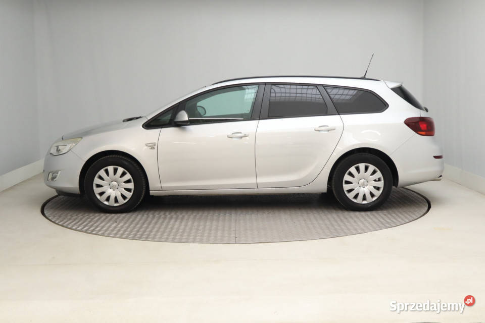 Opel Astra 14 T Piaseczno