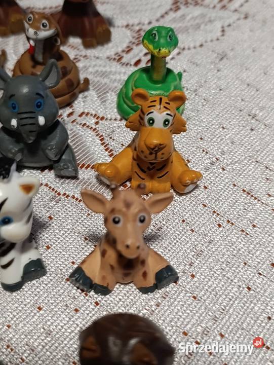 figurki dżungla 2015 14 sztuk Figurki