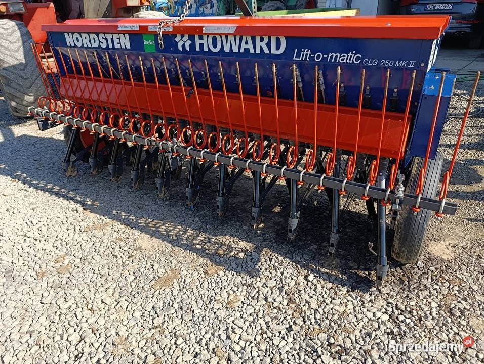 Siewnik zbożowy amazone hassia isaria mazowieckie Rawica Stara