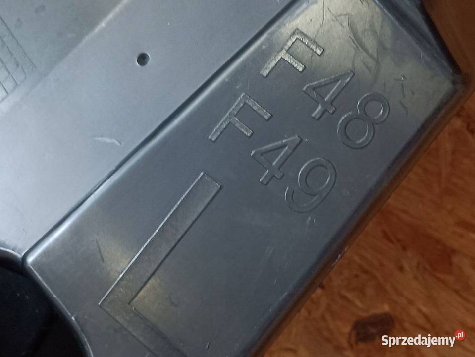 BMW X1 F48 F48N F49 ŚLIZG MOCOWANIE ZDERZAKA Pleszew sprzedam