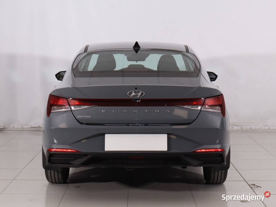 Hyundai Elantra 16 MPI Piaseczno