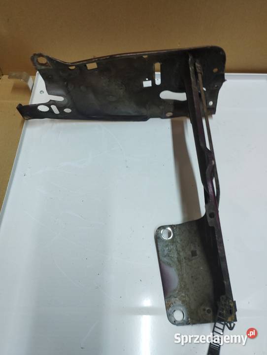 Audi 80 b4 pas wspornik okular lampy lewy sprzedam