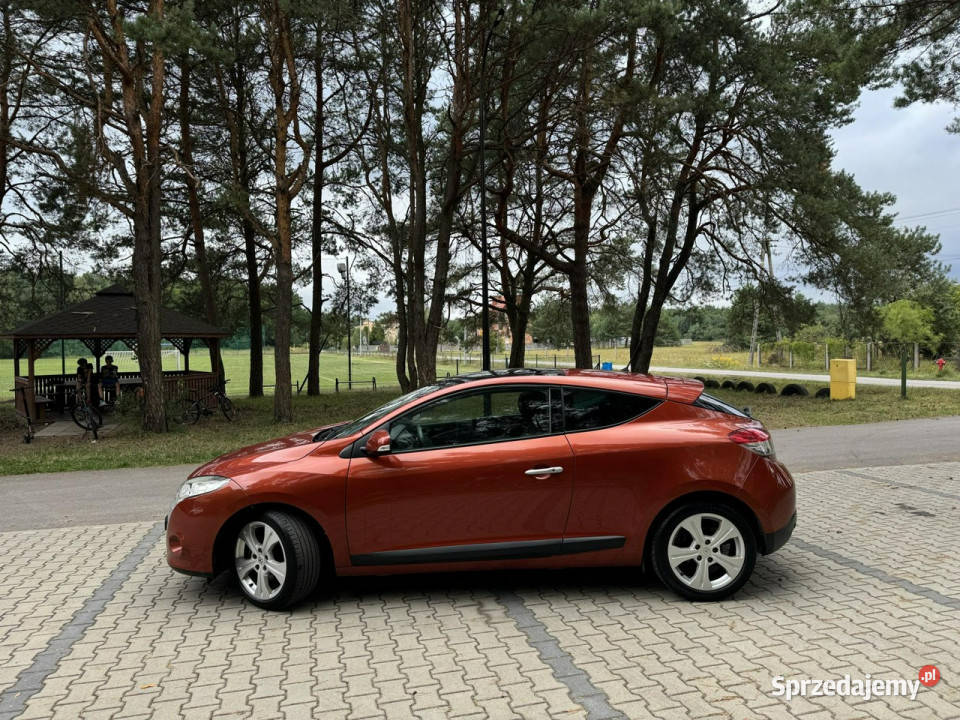 Renault Megane 2009 r 16 Keyless Go Panorama PDC Zarejestrowany w Polsce Megane Chechło