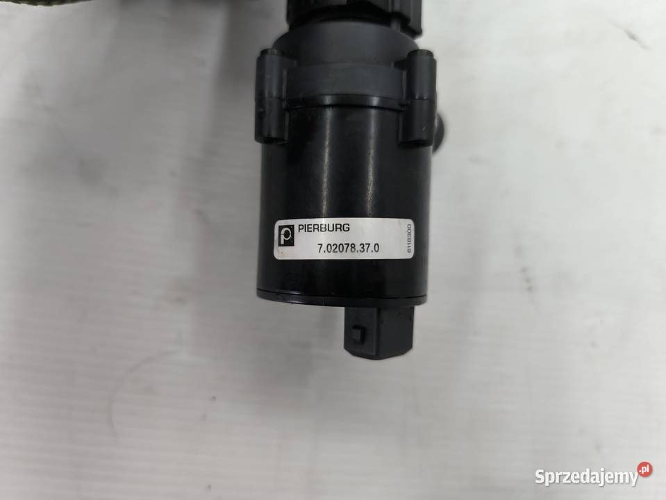 SILNICZEK POMPA OBIEGU WODY BMW E60 E61 sprzedam