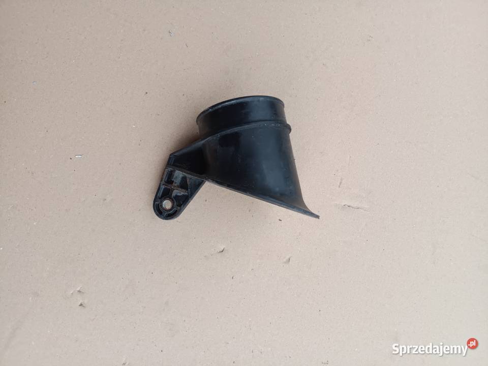 Suzuki SX4 16 benzyna 1376579j01 mocowanie rury