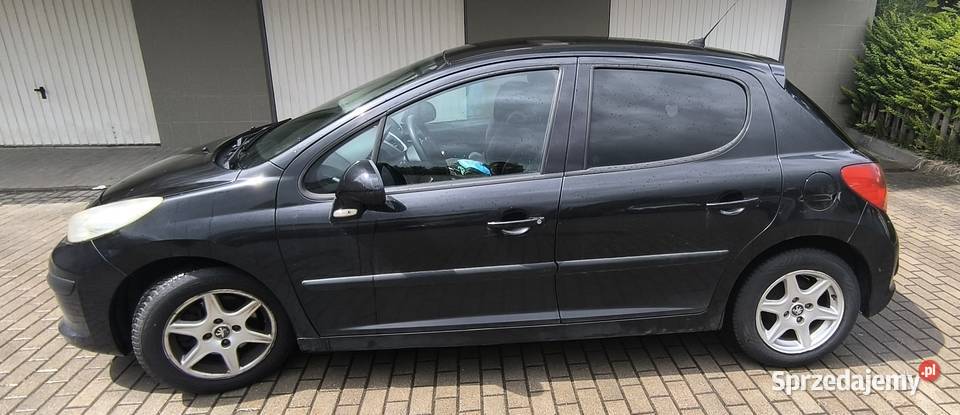 Peugeot 207 HDi zadbany ekonomiczny nowe opony Gdynia sprzedam
