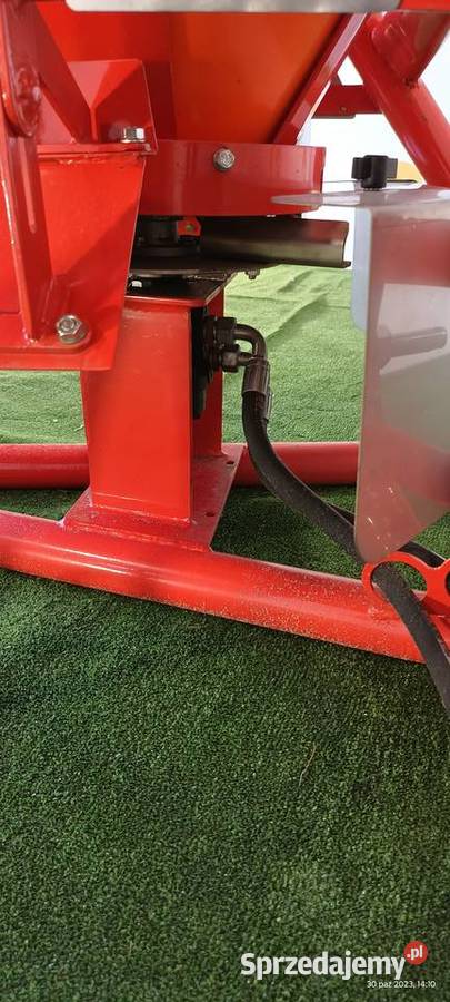 Rozsiewacz LejekPiaskarko Solarka Pozostałe Stalowa Wola