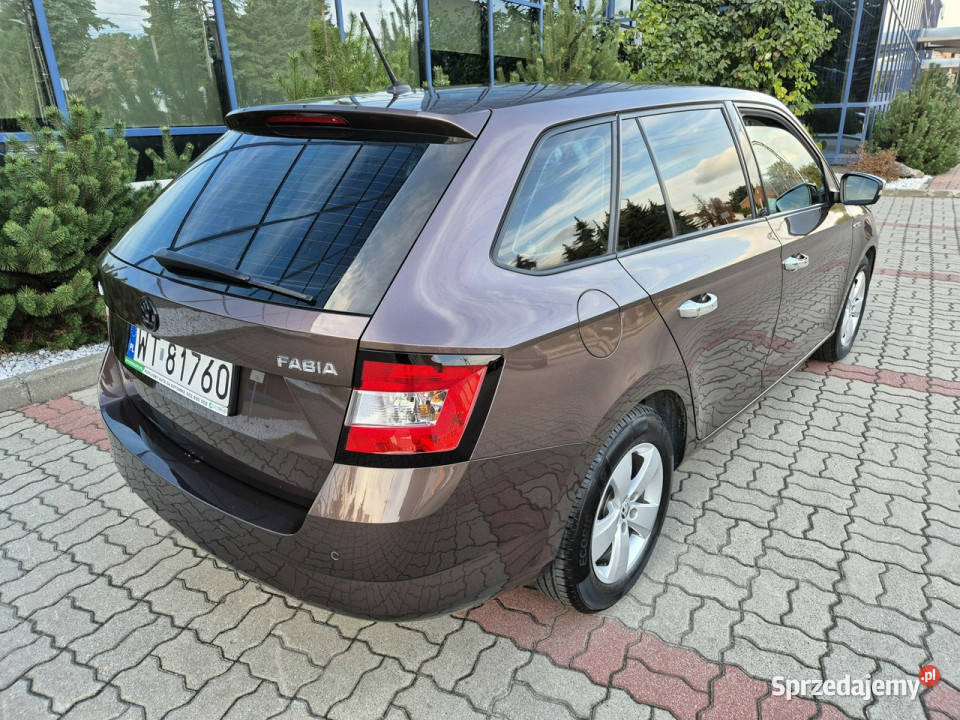 koda Fabia salon instalacja LPG do 2034r 10 MPI tempomat Warszawa sprzedam
