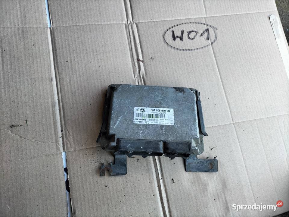 VW GOLF 4 IV BORA 06A906019BQ MODUŁ KOMPUTER Kamień-Kolonia