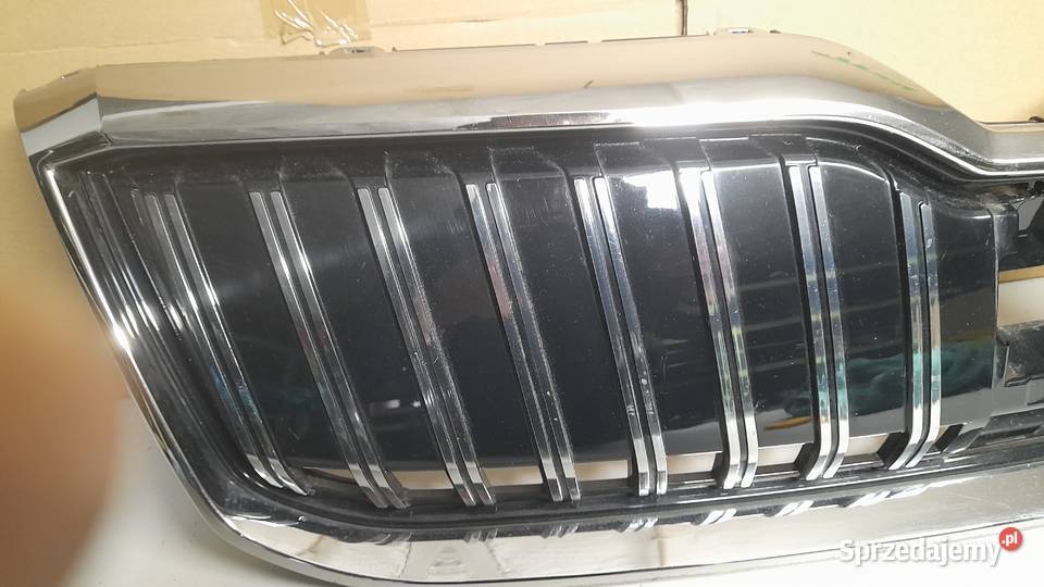 SKODA SUPERB III LIFT GRILL ATRAPA 3V0853653J osobowe Goleniów