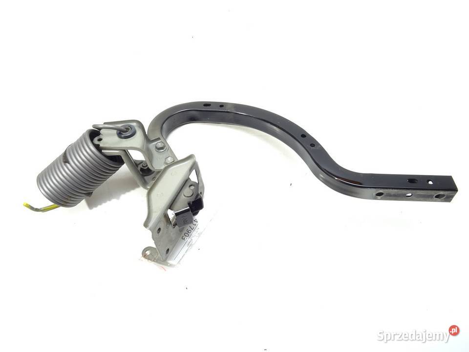 ZAWIAS KLAPY TYŁ PRAWY LEXUS RC SportowyCoupe osobowe Zawiasy, bolce i prowadnice