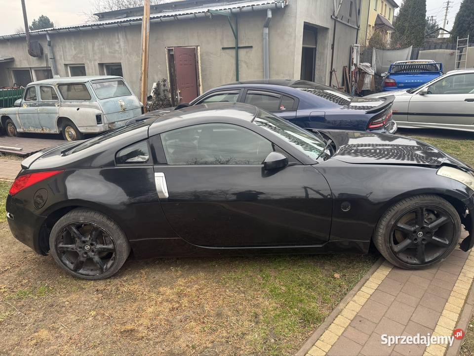 Nissan 350z HR 2 sztuki Rok produkcji 2007 Mrozy sprzedam