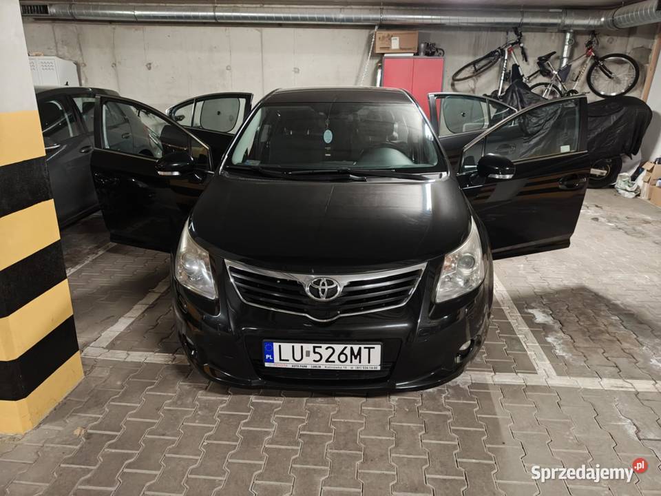 Toyota Avensis 22 D4D 2010 Rok produkcji 2010