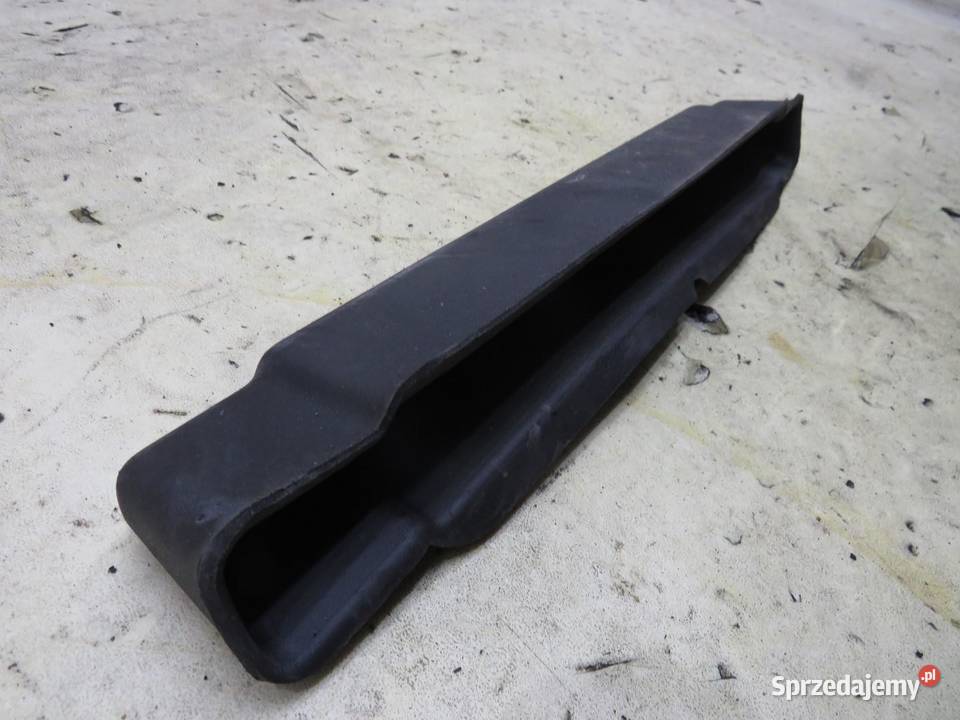 WYGŁUSZENIE BŁOTNIKA PRAWY PRZÓD ZAFIRA C 16