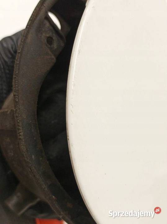 KLAPKA WLEWU PALIWA BIAŁA VW Volkswagen Tiguan I