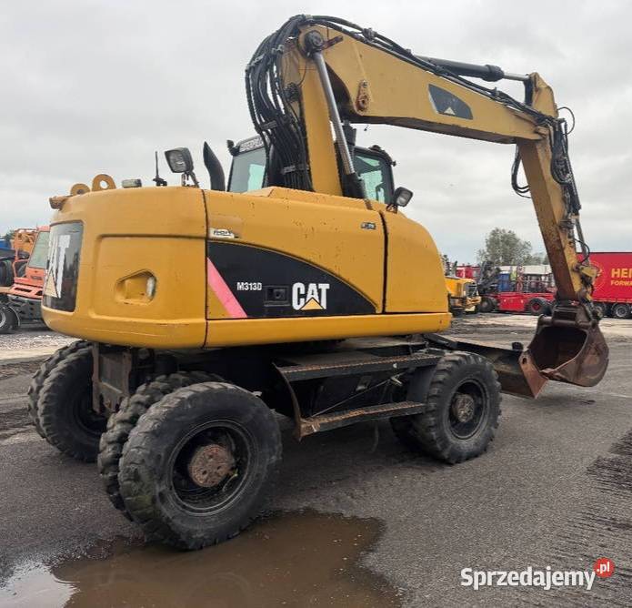 Koparka kolowa CAT Warszawa