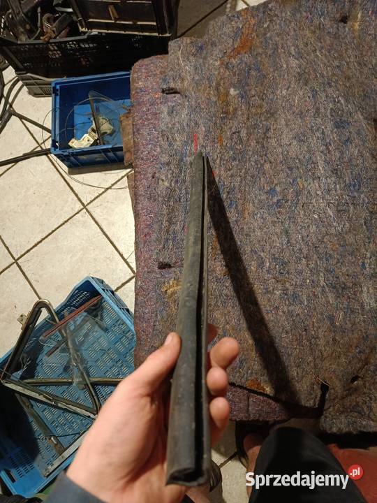 Guma tylną szybę fiat 126p Siepraw sprzedam