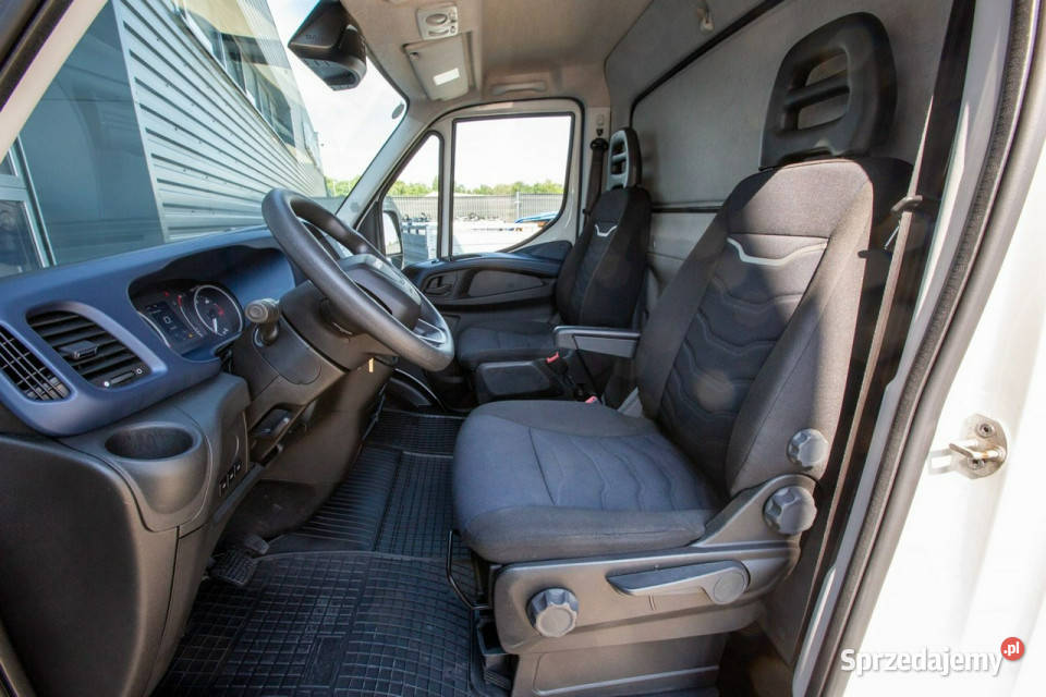 Iveco Daily KONTENER Niskopodwoziowy 35S14 Hi Jarocin sprzedam