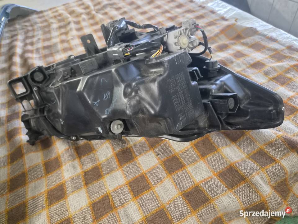 Mazda 2 III DJ 1419 lampa prawa i lewa Full LED Cedynia