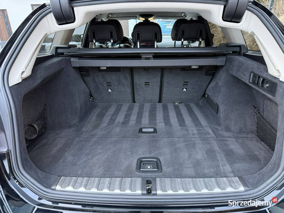 BMW 320 zadbana F30F31 2012 gniazdo SD Poznań