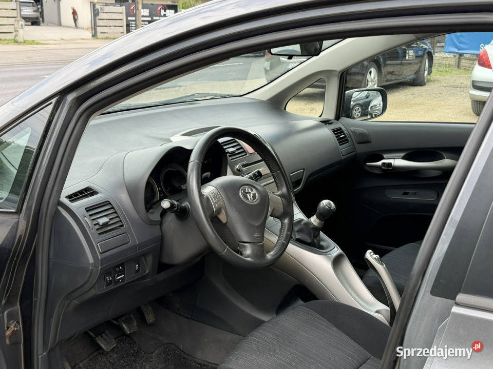 Toyota Auris garażowany śląskie Częstochowa
