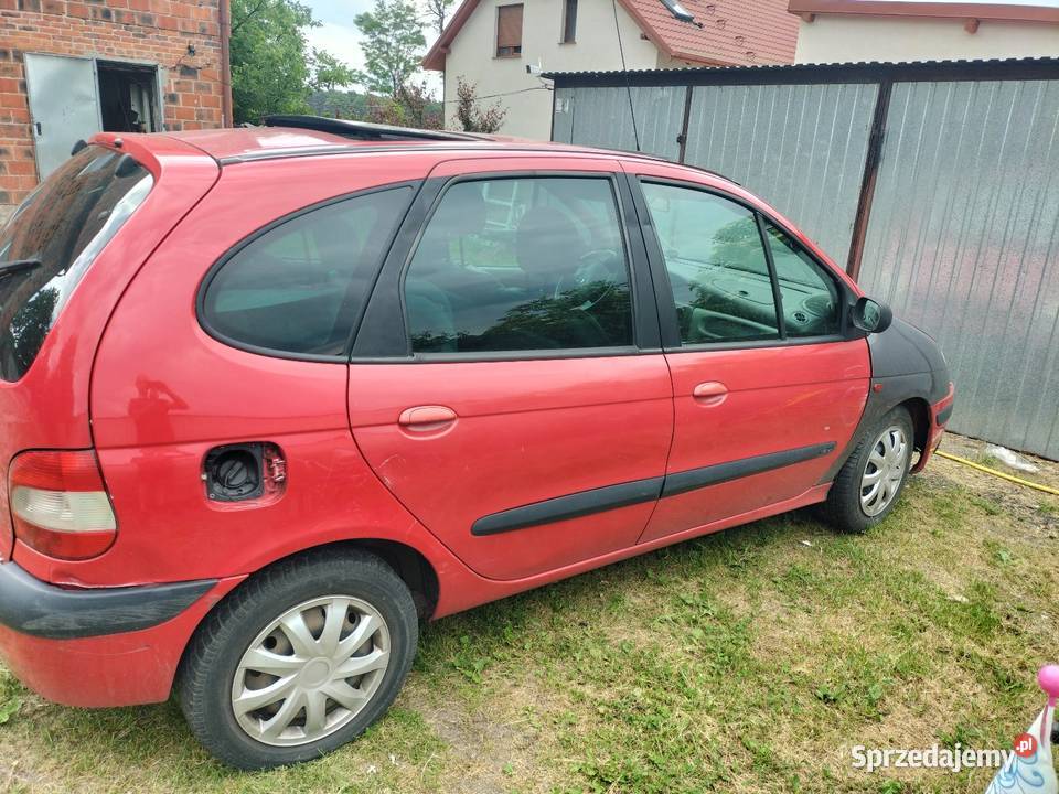 Renault Scenic 16 benzyna 4/5