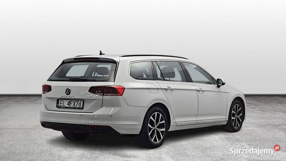 Volkswagen Passat 20 TSI Business DSG Z Warszawa