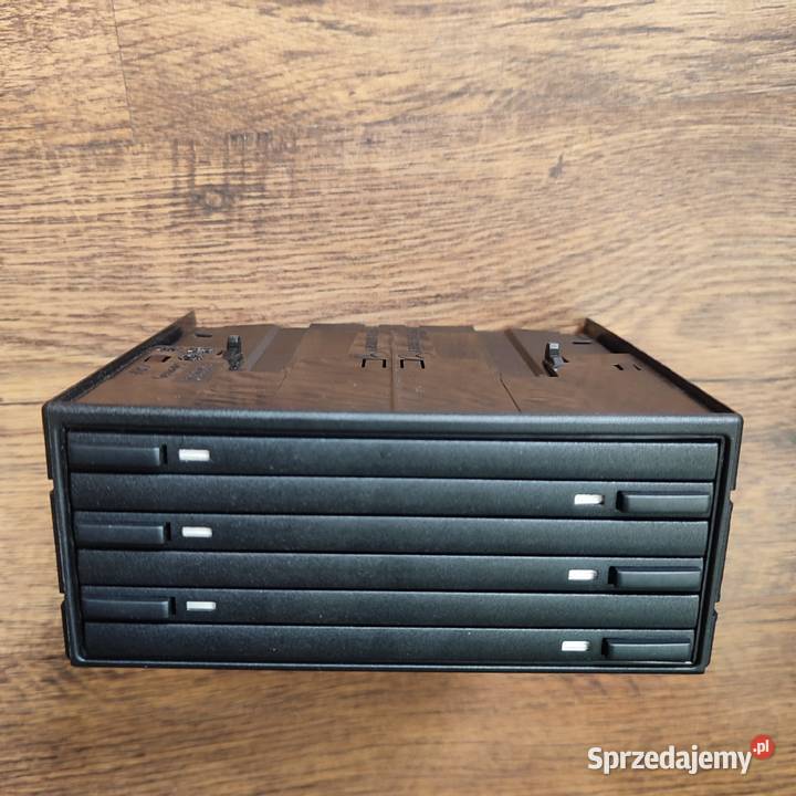 Schowek na płyty CD Mercedes w203 dolnośląskie Lubin