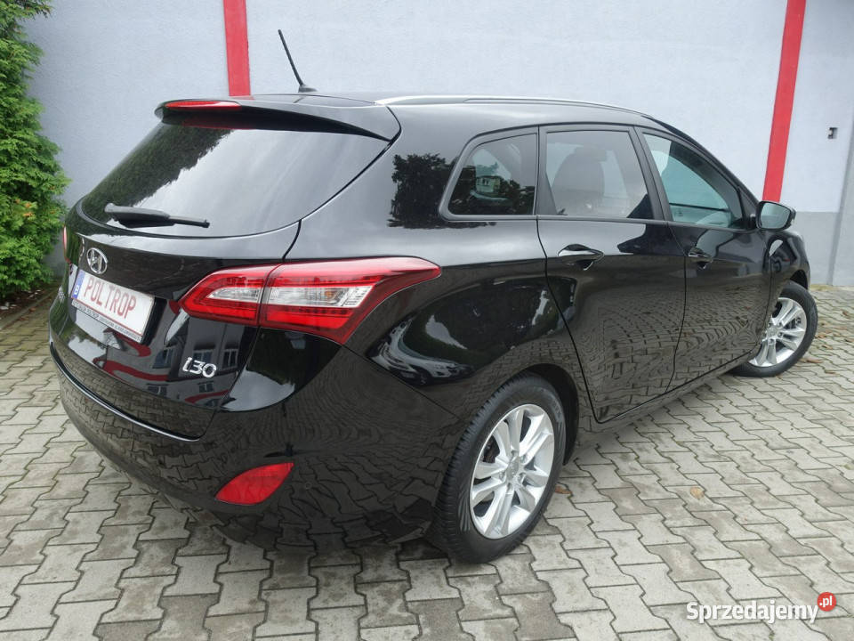 Hyundai i30 16i Klimatronik Ledy Alu Bluetooth Częstochowa sprzedam