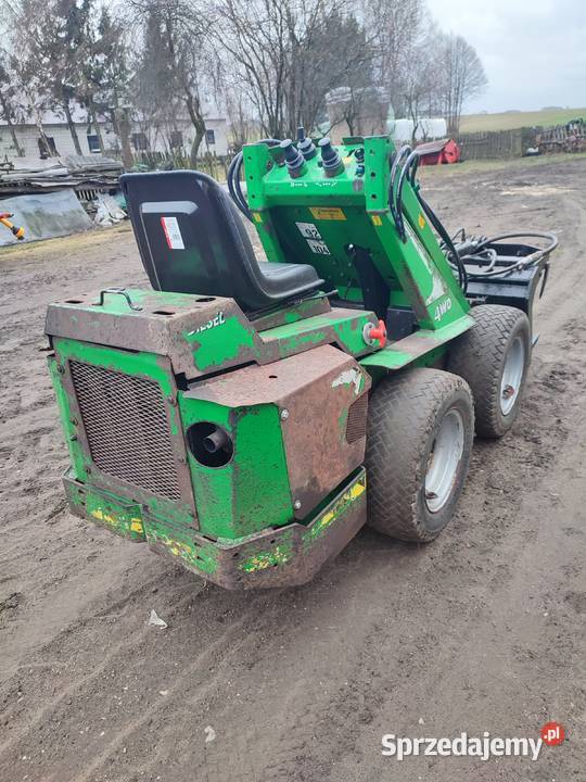 Mini ładowarka Avant 314