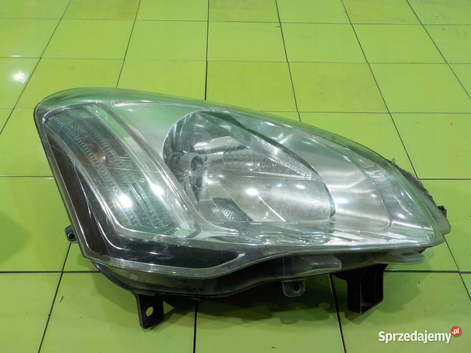 BERLINGO PARNTER II III LIFT I 14r VAN lampa Suków sprzedam